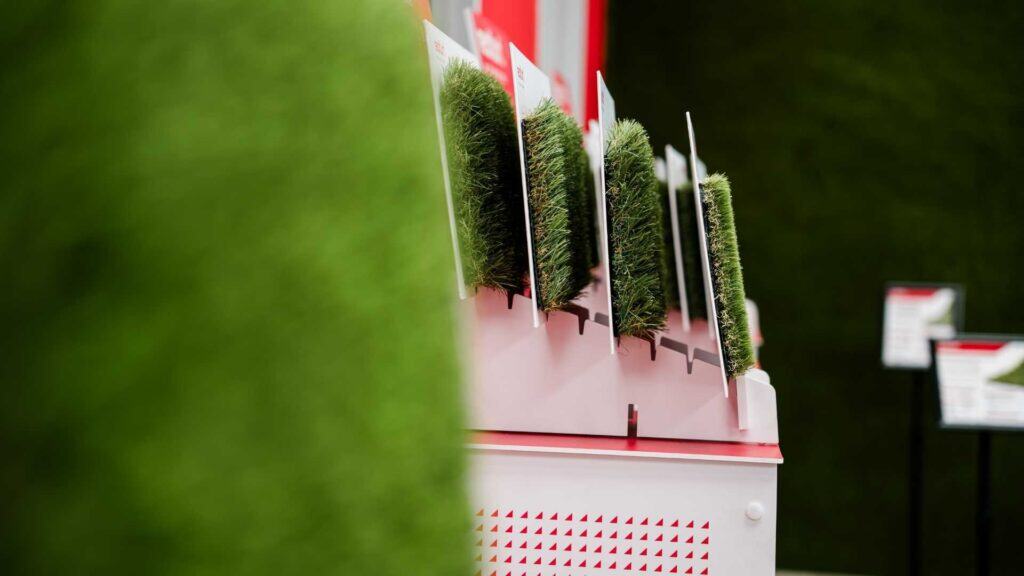 5.1. Realturf USA Showroom Product Display
