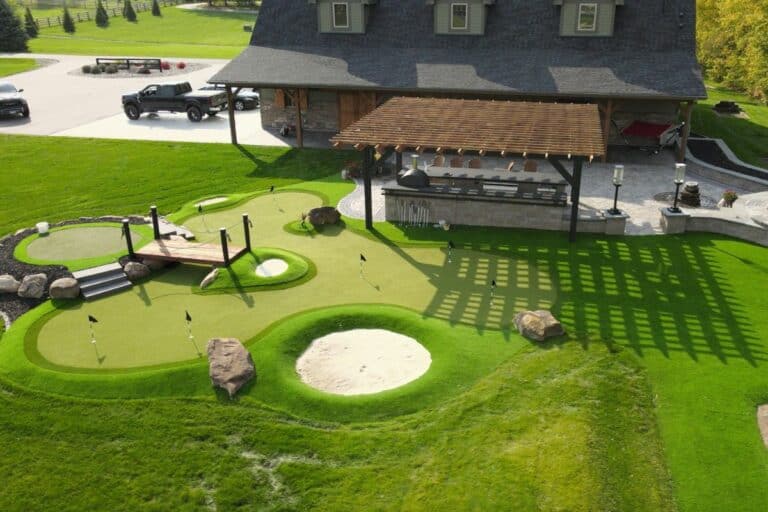 Land 360-Custom Outdoor Living Space